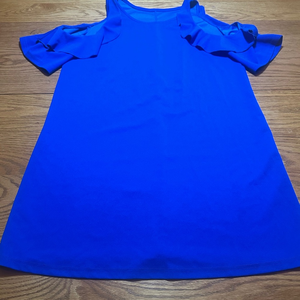 Like NEW! Vibrant Blue Cold Shoulder Short Relaxed Dress - Medium